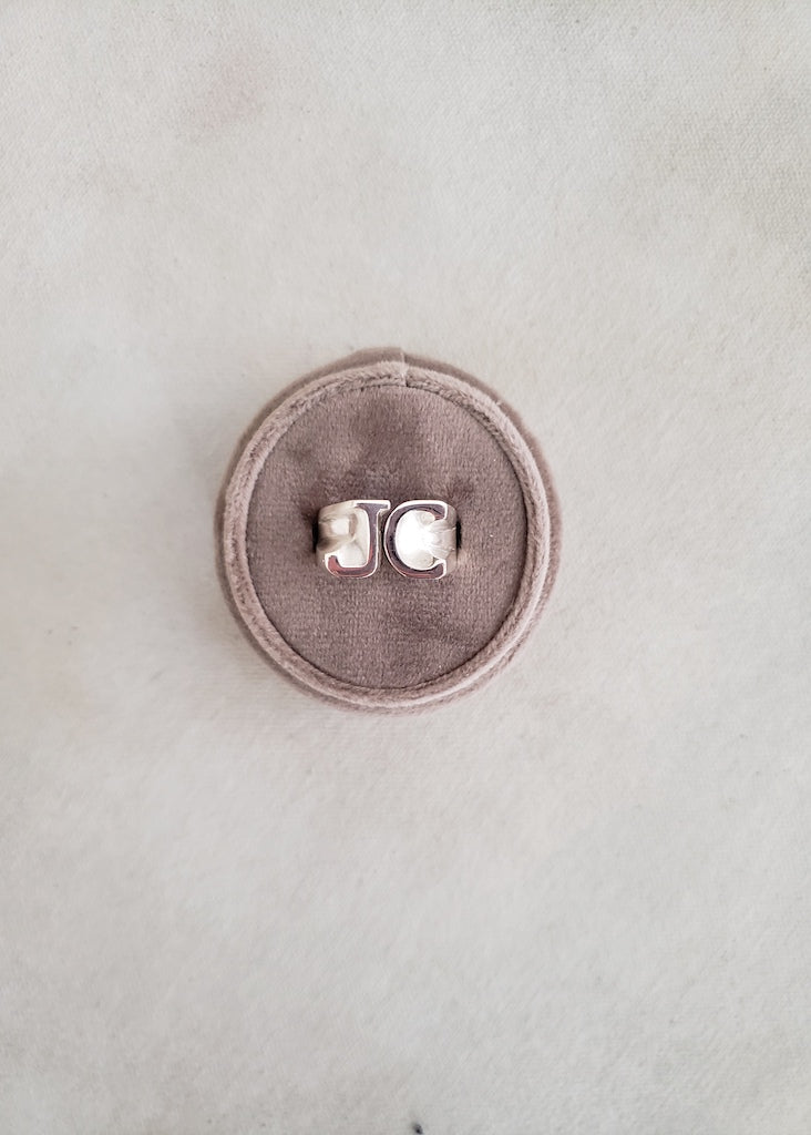 Johnny Initial Ring (original)