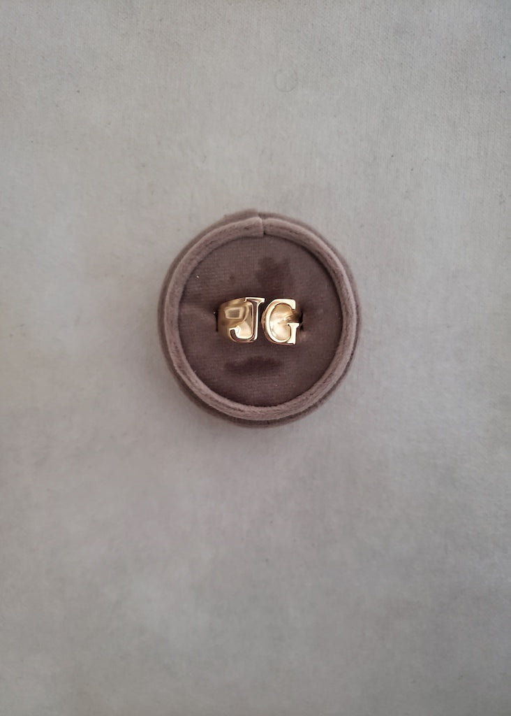 Johnny Initial Ring (original)