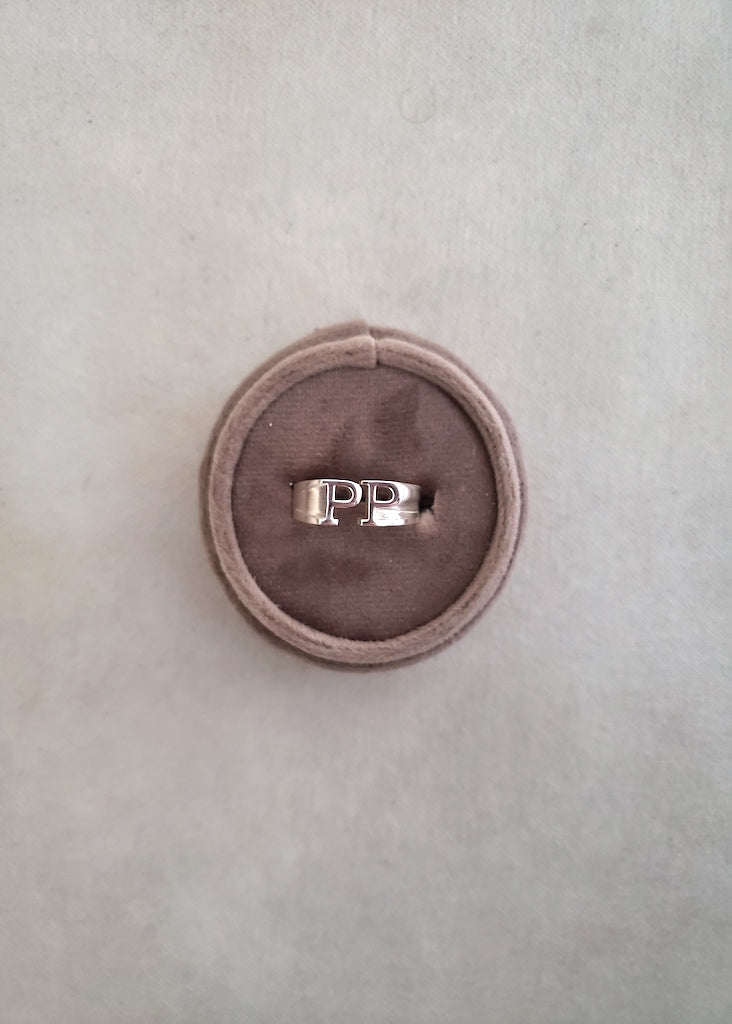 Hayes Initial Ring (Smallest Size)