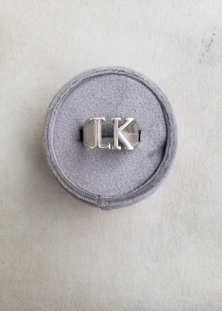 Johnny Initial Ring (original)