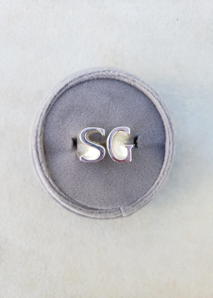 Johnny Initial Ring (original)