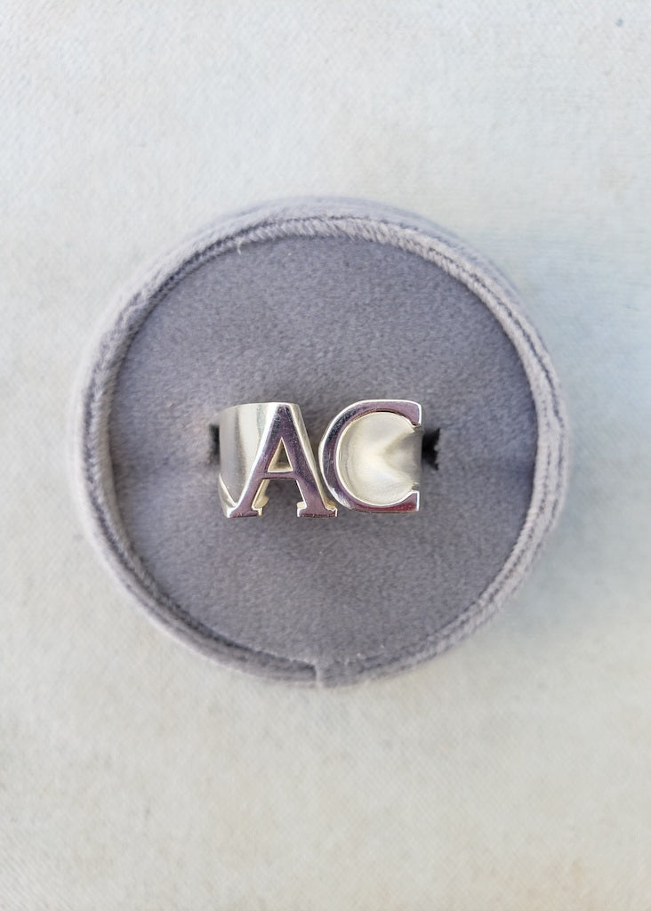 Johnny Initial Ring (original)