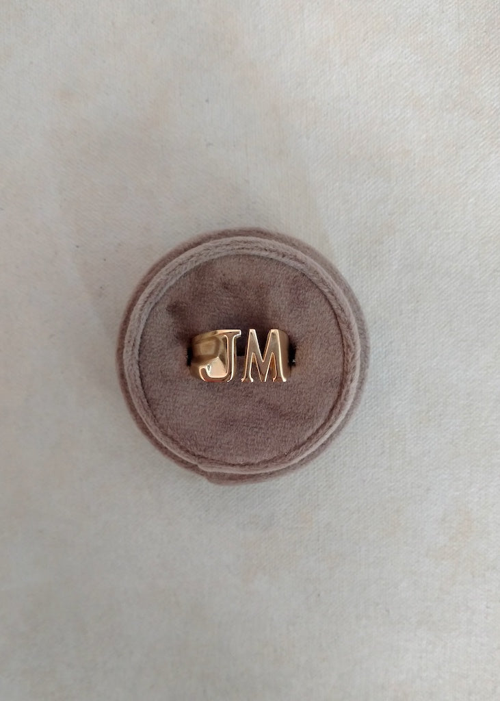 Johnny Initial Ring (original)