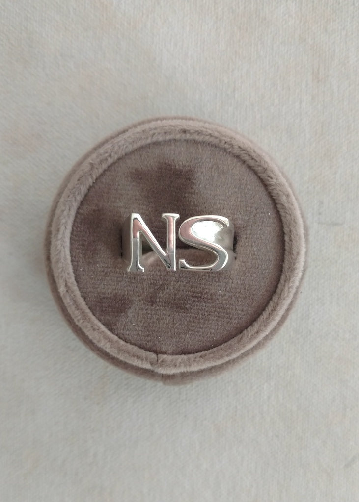 Johnny Initial Ring (original)