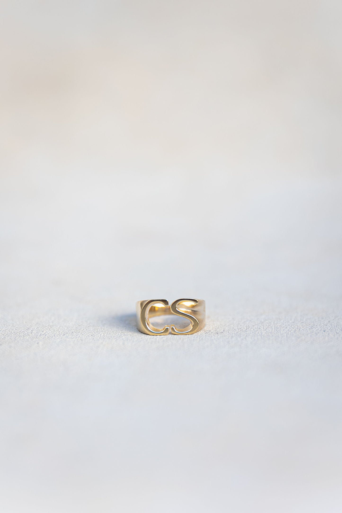 Johnny Initial Ring (original)