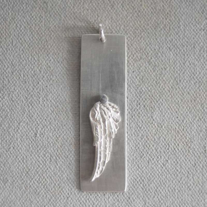 Angel Plate Charm  (M)