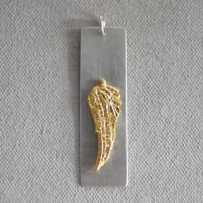 Angel Plate Charm  (M)