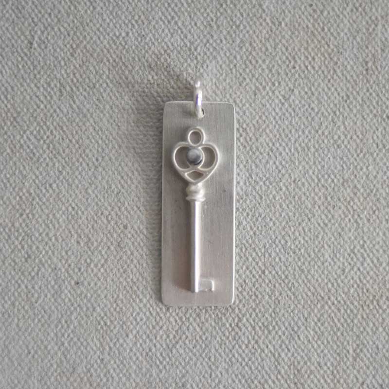 Key Plate Charm (S)