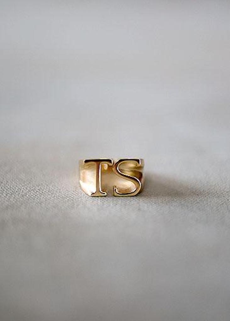 Johnny Initial Ring (original)
