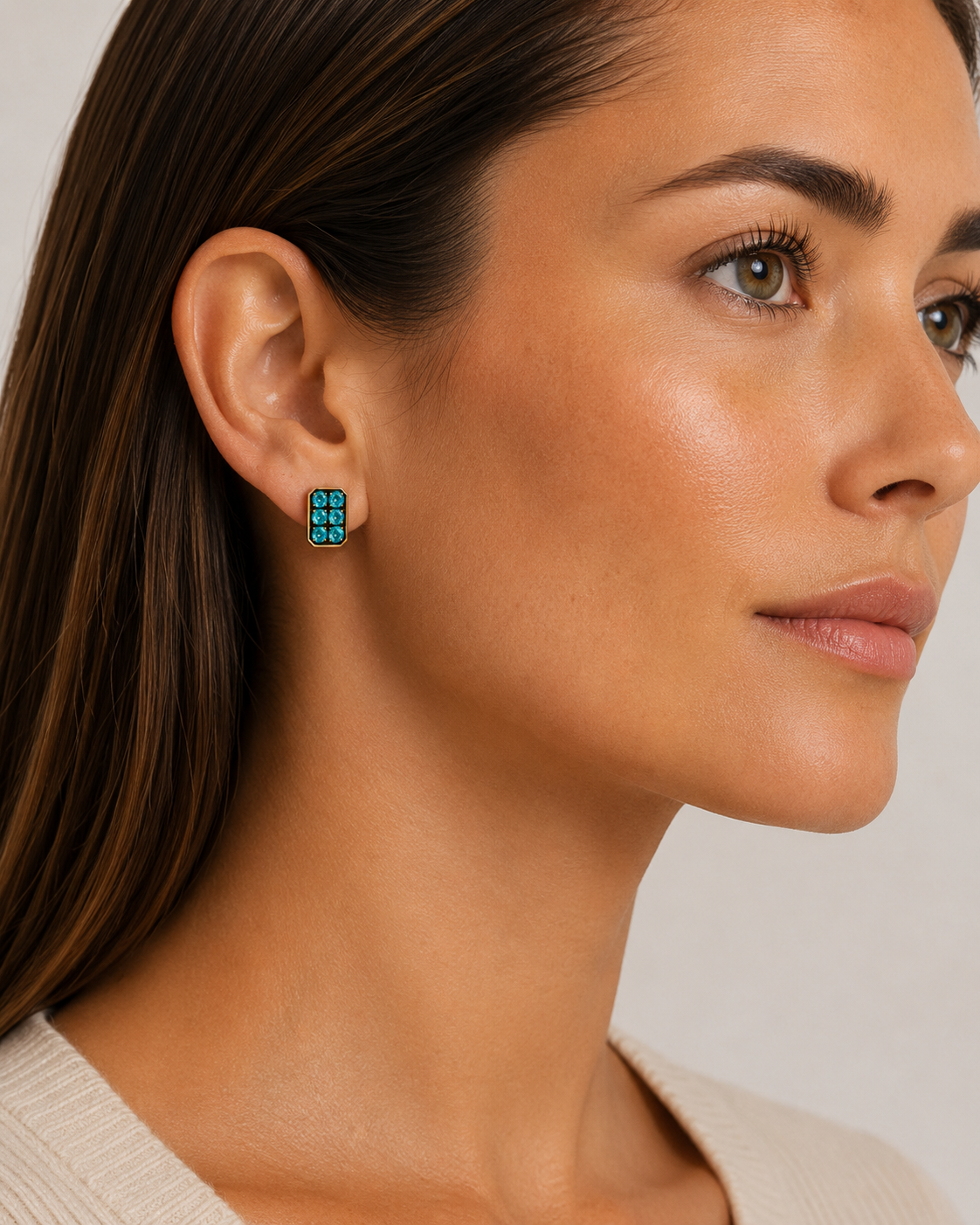 Vintage Rose Monte Studs
