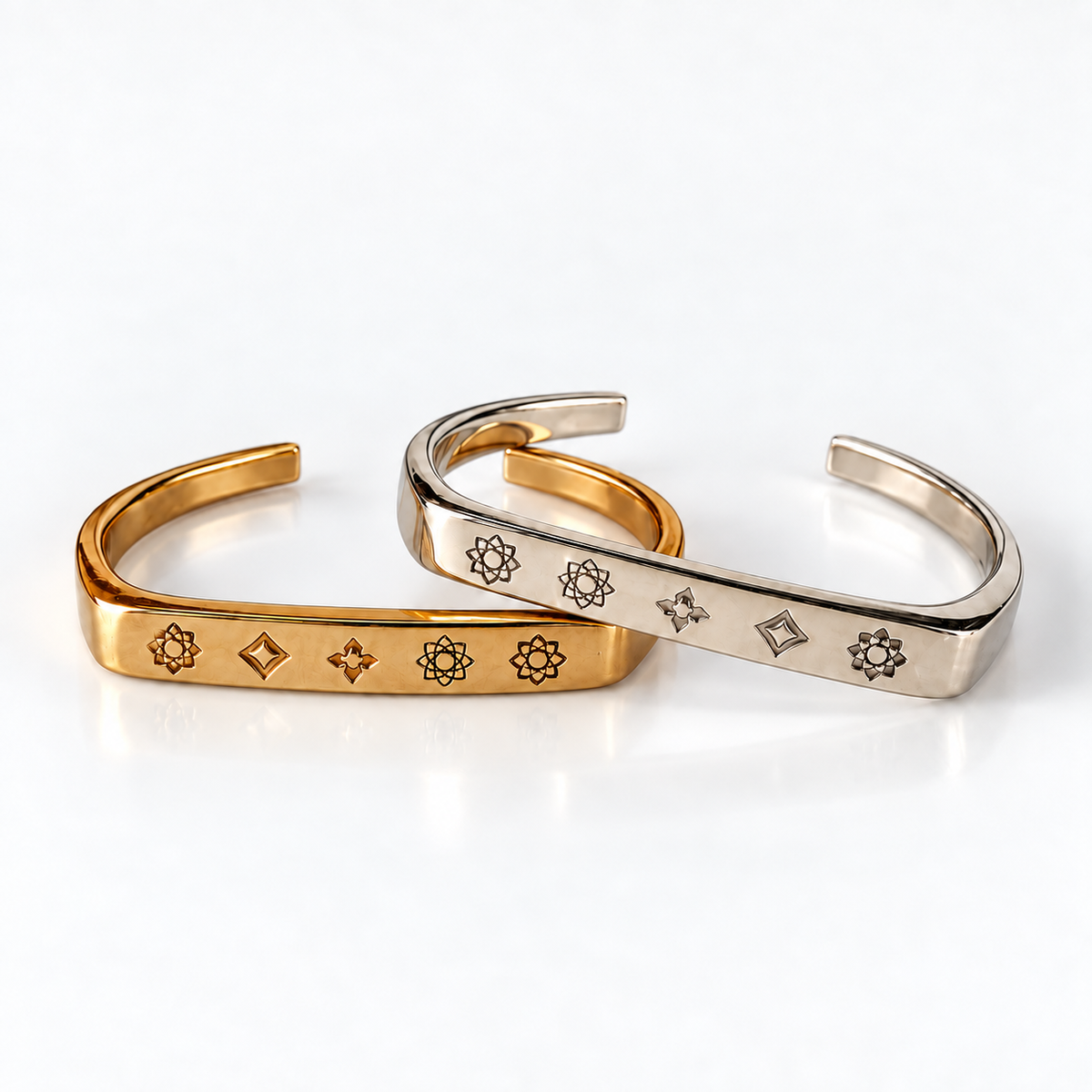 Manifest Cuff