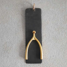 Load image into Gallery viewer, Wishbone Plate Charm M