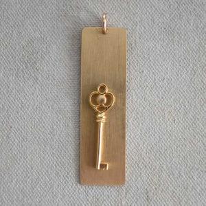 Key Plate Charm (M)